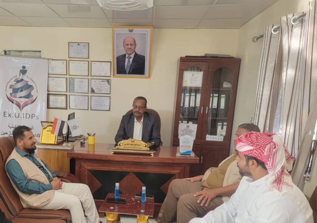 *مدير الشؤون الاجتماعية والعمل يتابع برنامج التدريب والتمكين لمشروع "كفاك" بالعبر ويطّلع على أوضاع النازحين ومخيماتهم *مدير الشؤون الاجتماعية والعمل يتابع برنامج التدريب والتمكين لمشروع "كفاك" بالعبر ويطّلع على أوضاع النازحين ومخيماتهم