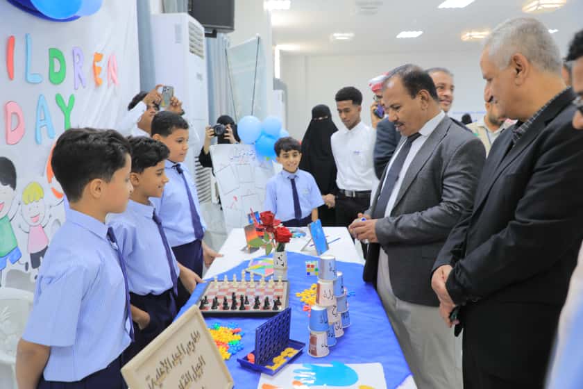 الوكيل العامري يدشن فعاليات باليوم العالمي للطفل بوادي حضرموت الوكيل العامري يدشن فعاليات باليوم العالمي للطفل بوادي حضرموت