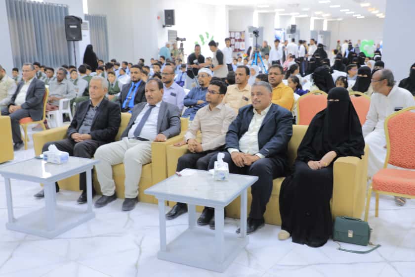 الوكيل العامري يدشن فعاليات باليوم العالمي للطفل بوادي حضرموت الوكيل العامري يدشن فعاليات باليوم العالمي للطفل بوادي حضرموت