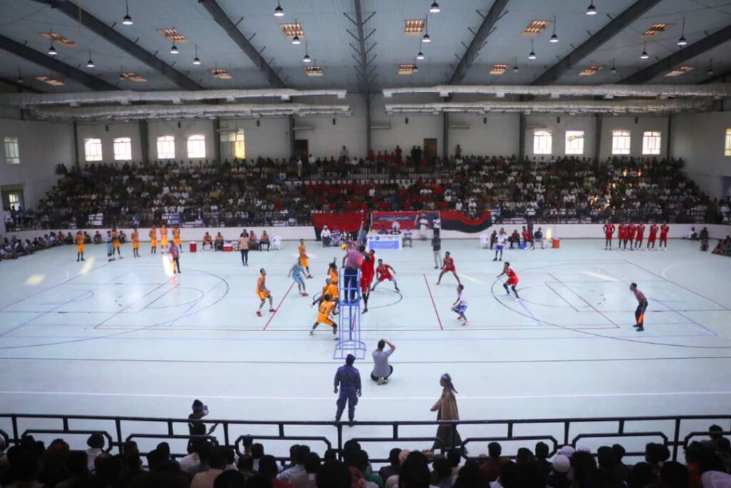 برعاية المحافظ بن ماضي ، بتمويل من البرنامج السعودي لتنمية واعمار اليمن …وحدة تريم يتأهل إلى نهائي البطولة التنشيطية للكرة الطائرة الثانية بوادي حضرموت برعاية المحافظ بن ماضي ، بتمويل من البرنامج السعودي لتنمية واعمار اليمن …وحدة تريم يتأهل إلى نهائي البطولة التنشيطية للكرة الطائرة الثانية بوادي حضرموت