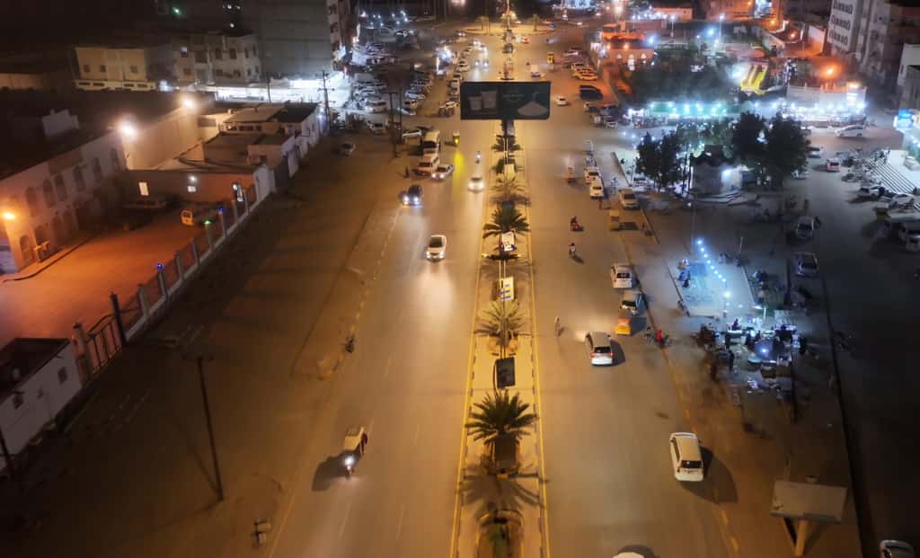 سيئون.. مدينة تنبض حياة، وتزداد جمالًا كل يوم سيئون.. مدينة تنبض حياة، وتزداد جمالًا كل يوم