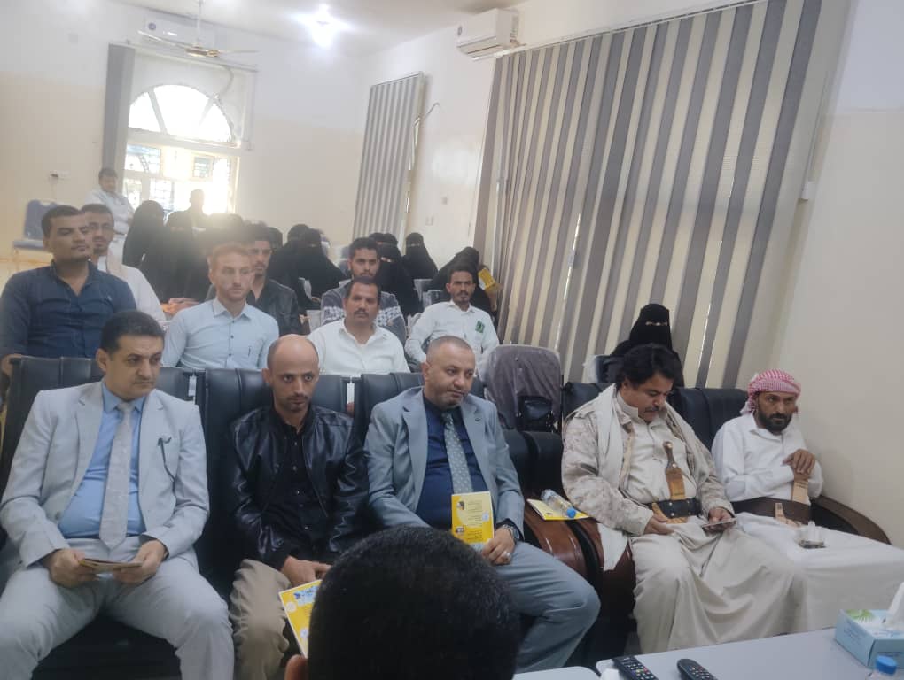 مأرب: الغرفة التجارية تحتفل بإنجازات برنامج ريادة الأعمال الخضراء وتؤكد التزامها بدعم الاقتصاد المستدام مأرب: الغرفة التجارية تحتفل بإنجازات برنامج ريادة الأعمال الخضراء وتؤكد التزامها بدعم الاقتصاد المستدام