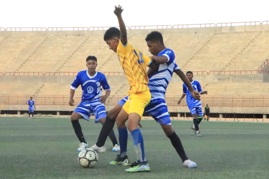 الاحرار يفوز على القادسية ويحصد بطاقة التأهل السابعة لدور الثمانية لبطولة كأس حضرموت للناشئين الاحرار يفوز على القادسية ويحصد بطاقة التأهل السابعة لدور الثمانية لبطولة كأس حضرموت للناشئين