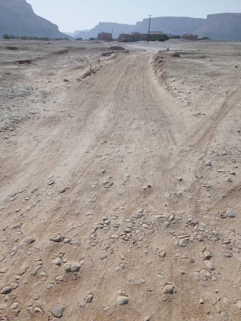 وادي حضرموت : أهالي وادي منوب يشكون سوء الطريق الرابط بمناطقهم ويطالبون بالتدخل العاجل وادي حضرموت : أهالي وادي منوب يشكون سوء الطريق الرابط بمناطقهم ويطالبون بالتدخل العاجل