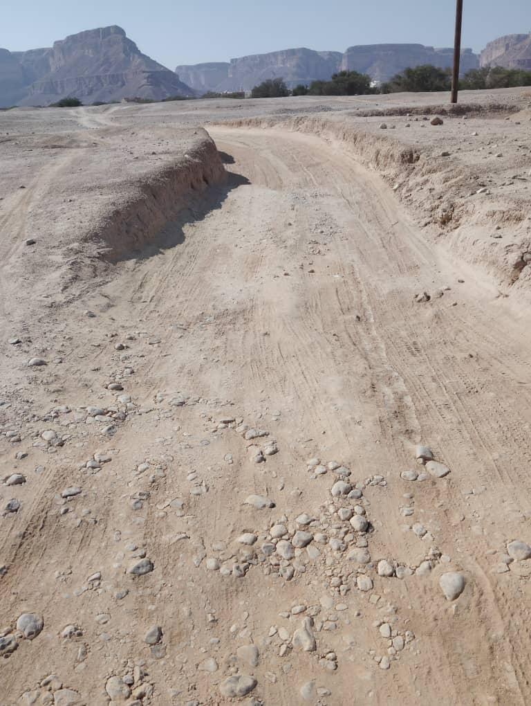 وادي حضرموت : أهالي وادي منوب يشكون سوء الطريق الرابط بمناطقهم ويطالبون بالتدخل العاجل وادي حضرموت : أهالي وادي منوب يشكون سوء الطريق الرابط بمناطقهم ويطالبون بالتدخل العاجل