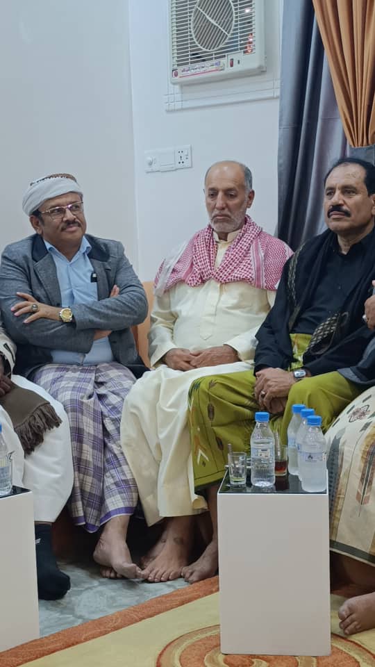 الكثيري وباعوم في ضيافة الشيخ المنصب سالم عبدالرحمن باوزير في بيته العامر بمدينة السلام سيؤن الكثيري وباعوم في ضيافة الشيخ المنصب سالم عبدالرحمن باوزير في بيته العامر بمدينة السلام سيؤن