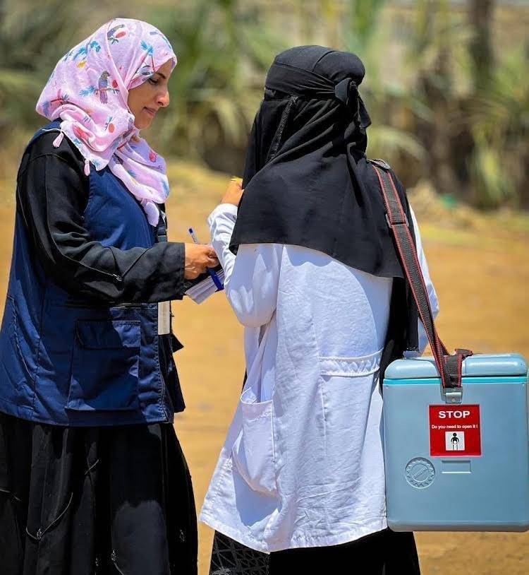 انتهاكات حوثية تستهدف مراكز طبية في صنعاء - انتهاكات حوثية تستهدف مراكز طبية في صنعاء -