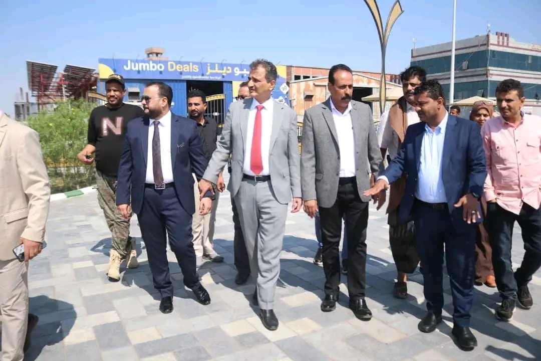 افتتاح مشاريع خدمية كبرى في الشيخ عثمان بالعاصمة #عدن - افتتاح مشاريع خدمية كبرى في الشيخ عثمان بالعاصمة #عدن -