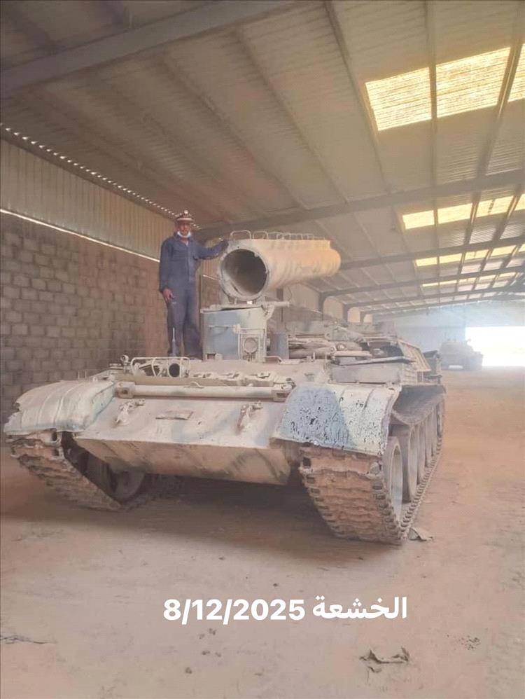 خبر في صورة - بعد 31 عاماً… مهندس دبابات جنوبي يستلم الورشة العسكرية التي خدم بها في التسعينات بوادي حضرموت خبر في صورة - بعد 31 عاماً… مهندس دبابات جنوبي يستلم الورشة العسكرية التي خدم بها في التسعينات بوادي حضرموت