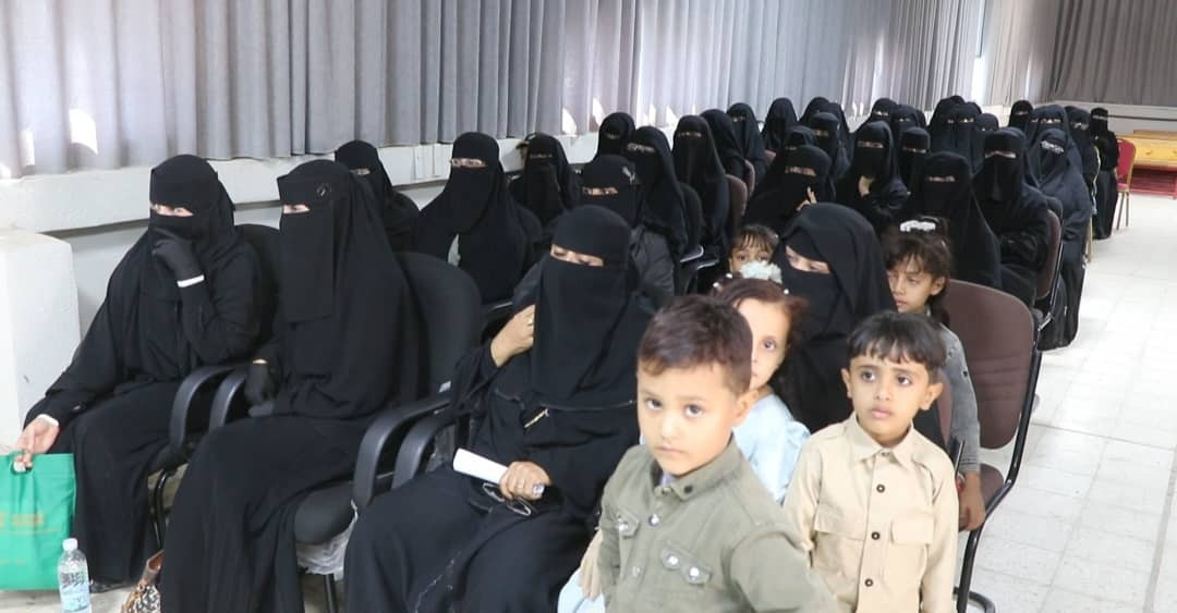 انتقالي الضالع يكرم معلمات رياض الأطفال بالمحافظة تزامنًا مع ذكرى عيد الاستقلال انتقالي الضالع يكرم معلمات رياض الأطفال بالمحافظة تزامنًا مع ذكرى عيد الاستقلال