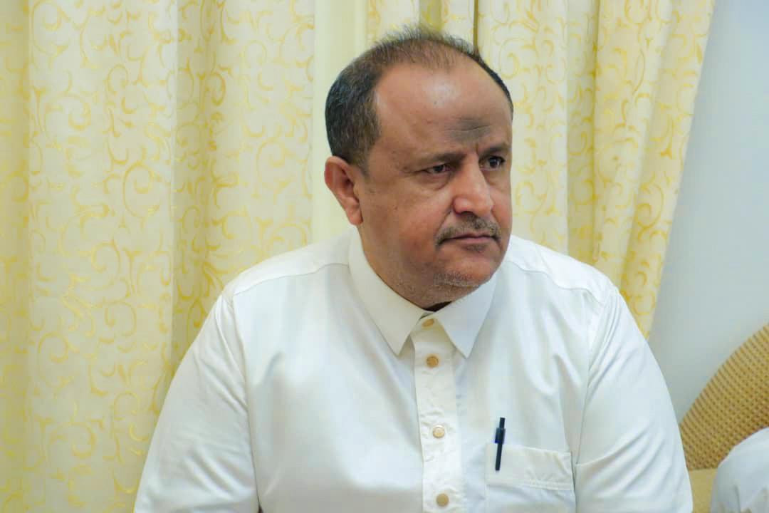 الكثيري يلتقي عدداً من مشايخ وأعيان وادي وصحراء حضرموت ويؤكد أهمية تماسك الجبهة الداخلية الكثيري يلتقي عدداً من مشايخ وأعيان وادي وصحراء حضرموت ويؤكد أهمية تماسك الجبهة الداخلية