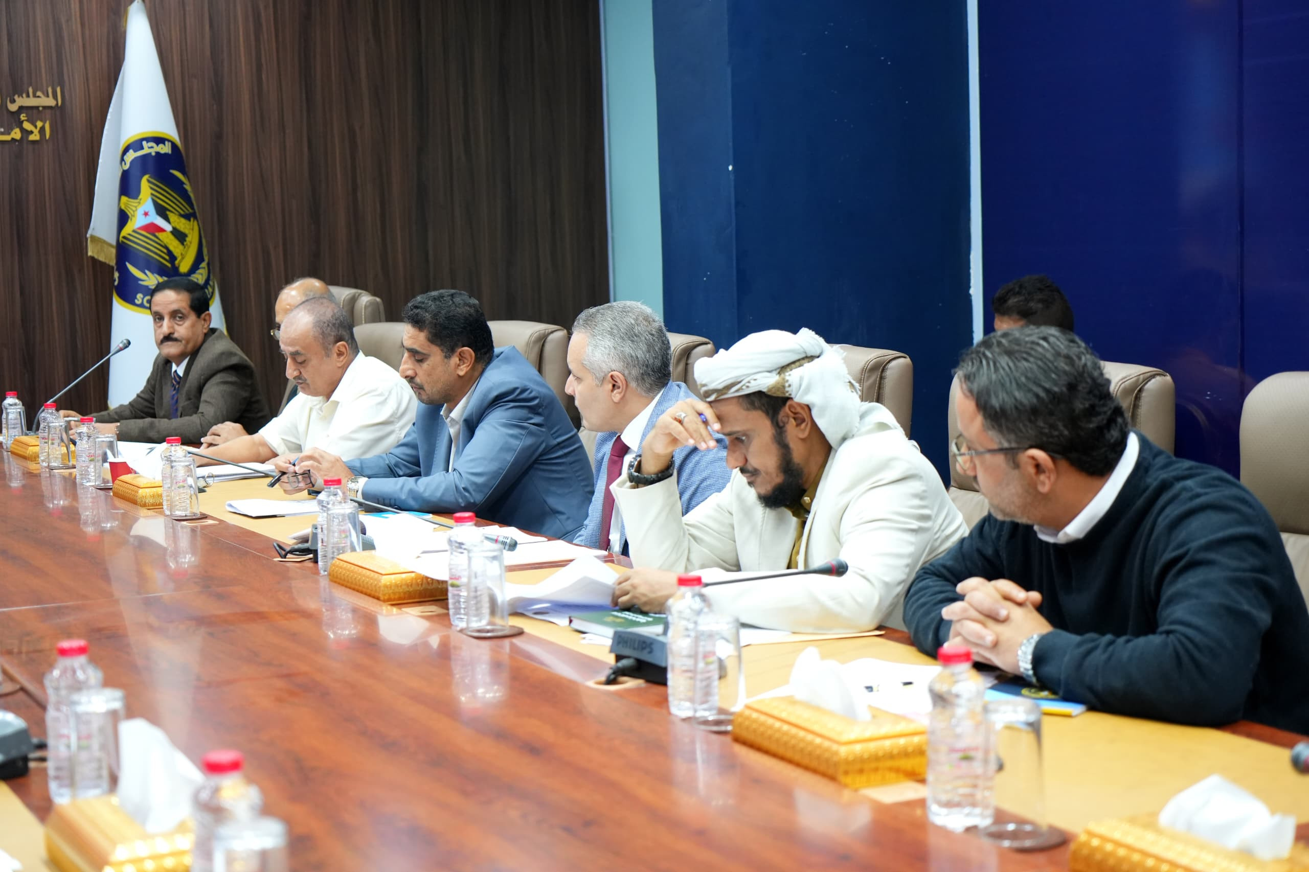 الأمانة العامة تبارك انتصارات القوات المسلحة الجنوبية وتُهنئ شعبنا بتحرير وادي وصحراء حضرموت الأمانة العامة تبارك انتصارات القوات المسلحة الجنوبية وتُهنئ شعبنا بتحرير وادي وصحراء حضرموت