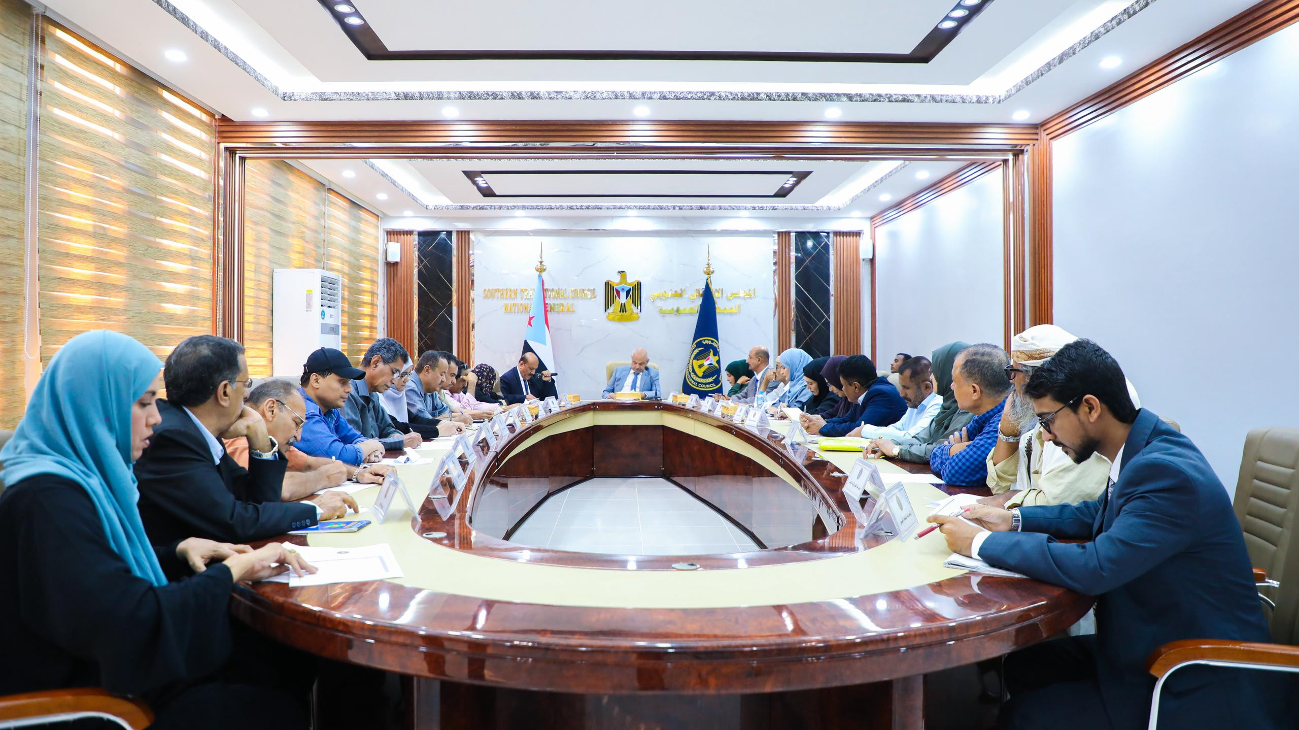 الهيئة الإدارية للجمعية الوطنية تُبارك لشعب الجنوب تحرير وادي حضرموت وتشيد ببسالة القوات المسلحة الجنوبية الهيئة الإدارية للجمعية الوطنية تُبارك لشعب الجنوب تحرير وادي حضرموت وتشيد ببسالة القوات المسلحة الجنوبية