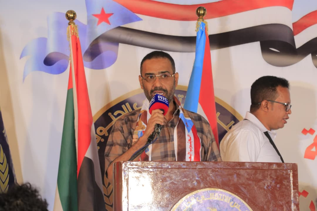 برعاية الرئيس الزُبيدي.. انتقالي وادي حضرموت يقيم مهرجانًا جماهيريًا احتفاءً بنجاح "عملية المستقبل الواعد" لتحرير الوادي والصحراء برعاية الرئيس الزُبيدي.. انتقالي وادي حضرموت يقيم مهرجانًا جماهيريًا احتفاءً بنجاح "عملية المستقبل الواعد" لتحرير الوادي والصحراء