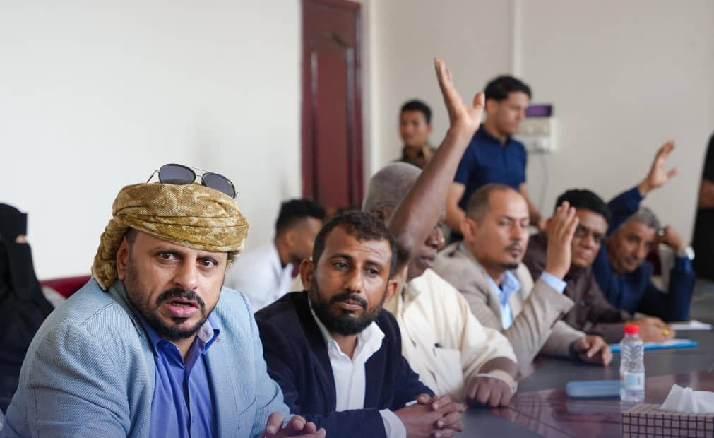 تنفيذية انتقالي العاصمة عدن تعقد اجتماعًا استثنائيًا وتبارك انتصار القوات المسلحة في وادي حضرموت تنفيذية انتقالي العاصمة عدن تعقد اجتماعًا استثنائيًا وتبارك انتصار القوات المسلحة في وادي حضرموت