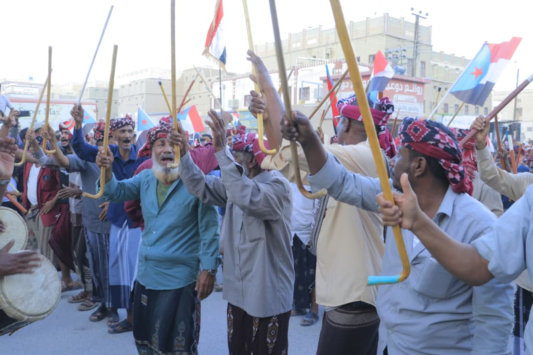 برعاية الرئيس الزُبيدي.. عدة الألعاب الشعبية الشبواني بمديرية القطن تقيم مطلعها السنوي برعاية الرئيس الزُبيدي.. عدة الألعاب الشعبية الشبواني بمديرية القطن تقيم مطلعها السنوي