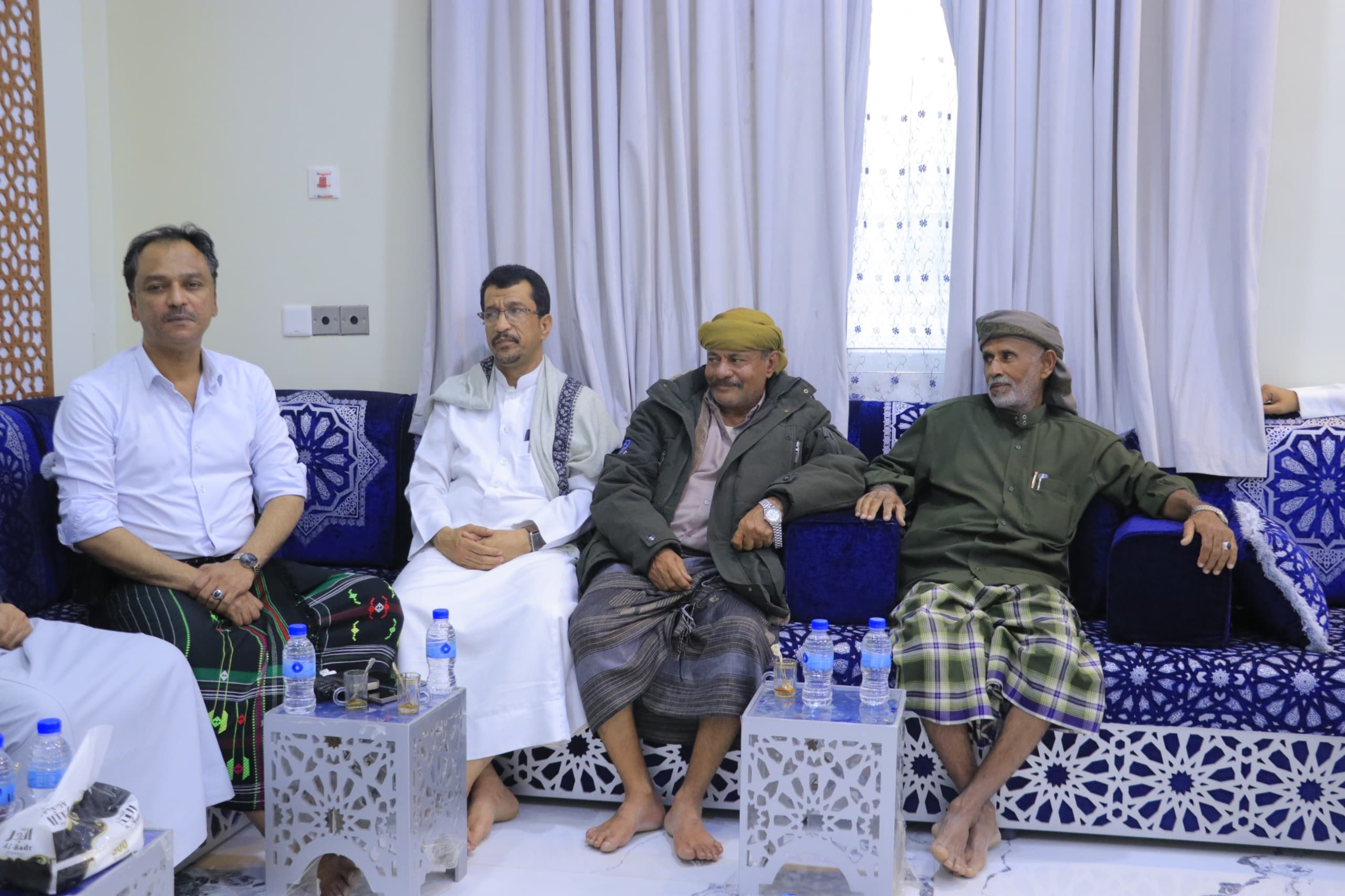 الكثيري وباعوم يزوران سكرتارية قبائل آل كثير برئاسة الشيخ عبدالله صالح الكثيري وباعوم يزوران سكرتارية قبائل آل كثير برئاسة الشيخ عبدالله صالح