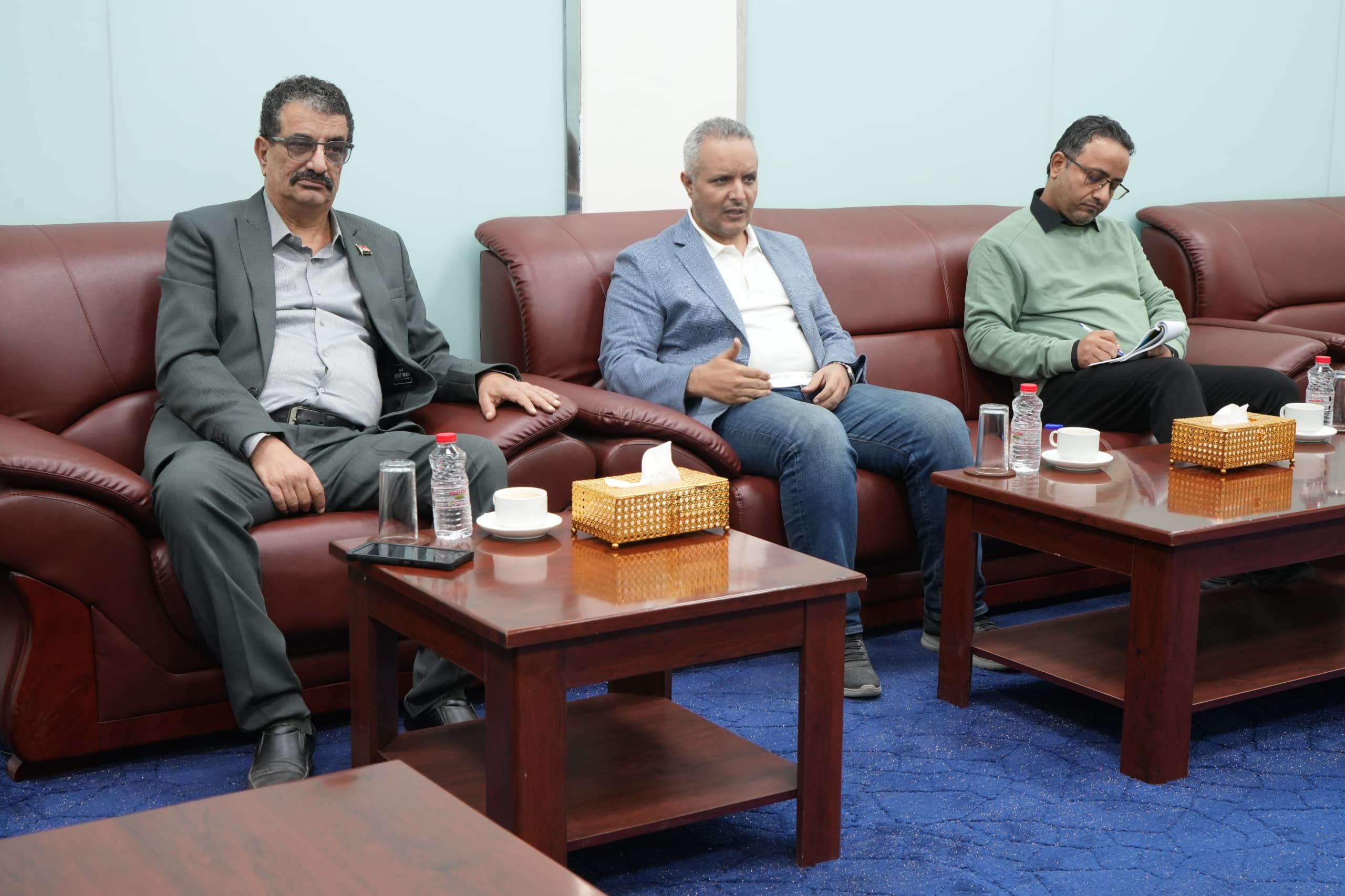 الأمين العام يلتقي منسق الشؤون الإنسانية للأمم المتحدة الأمين العام يلتقي منسق الشؤون الإنسانية للأمم المتحدة