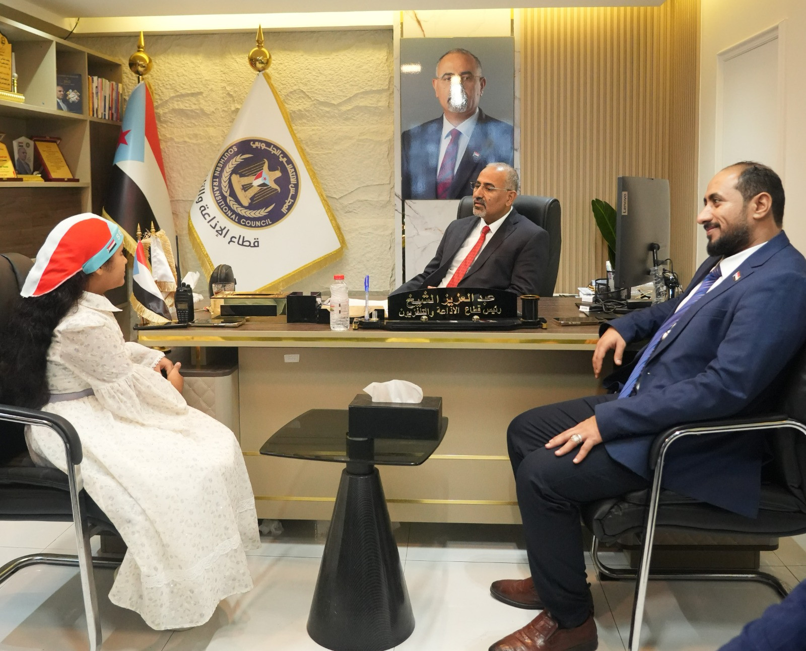 الزُبيدي يتفقد سير العمل بقطاع الإذاعة والتلفزيون الجنوبي الزُبيدي يتفقد سير العمل بقطاع الإذاعة والتلفزيون الجنوبي
