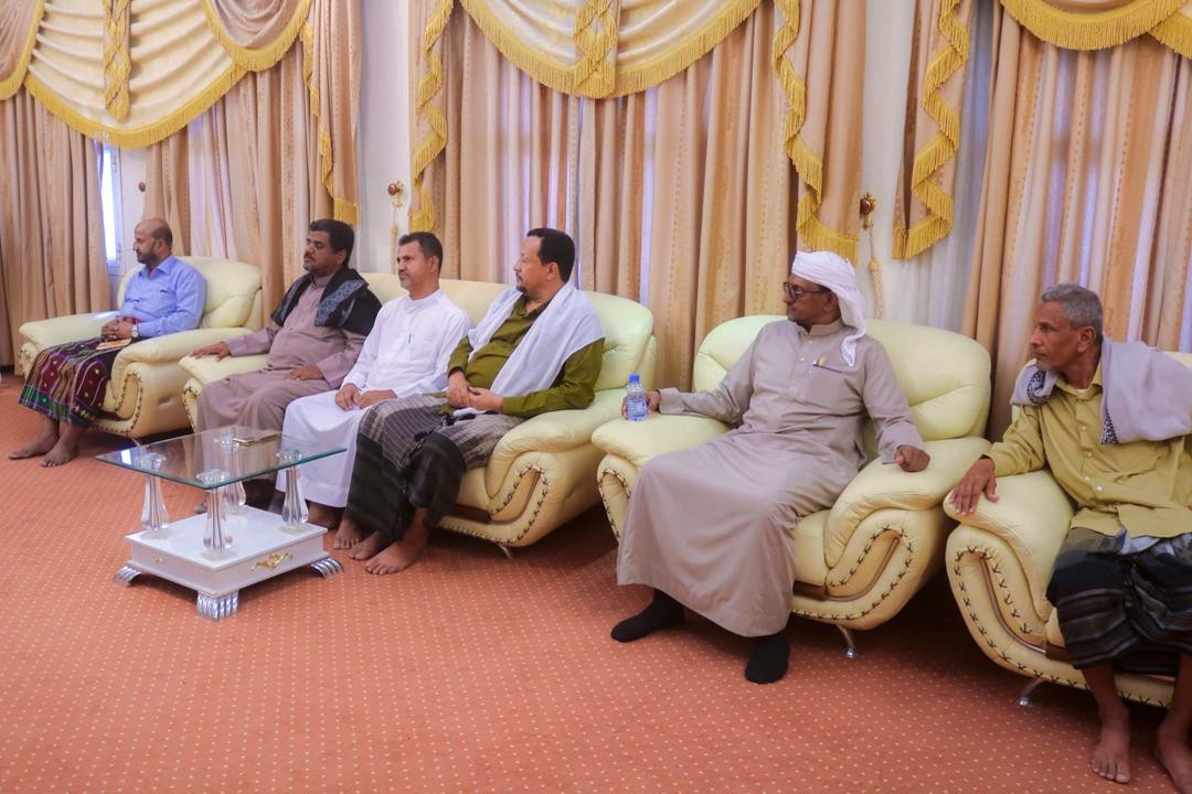 الكثيري يستقبل عددا من مقادمة ووجهاء قبيلة آل باجري الكثيري يستقبل عددا من مقادمة ووجهاء قبيلة آل باجري