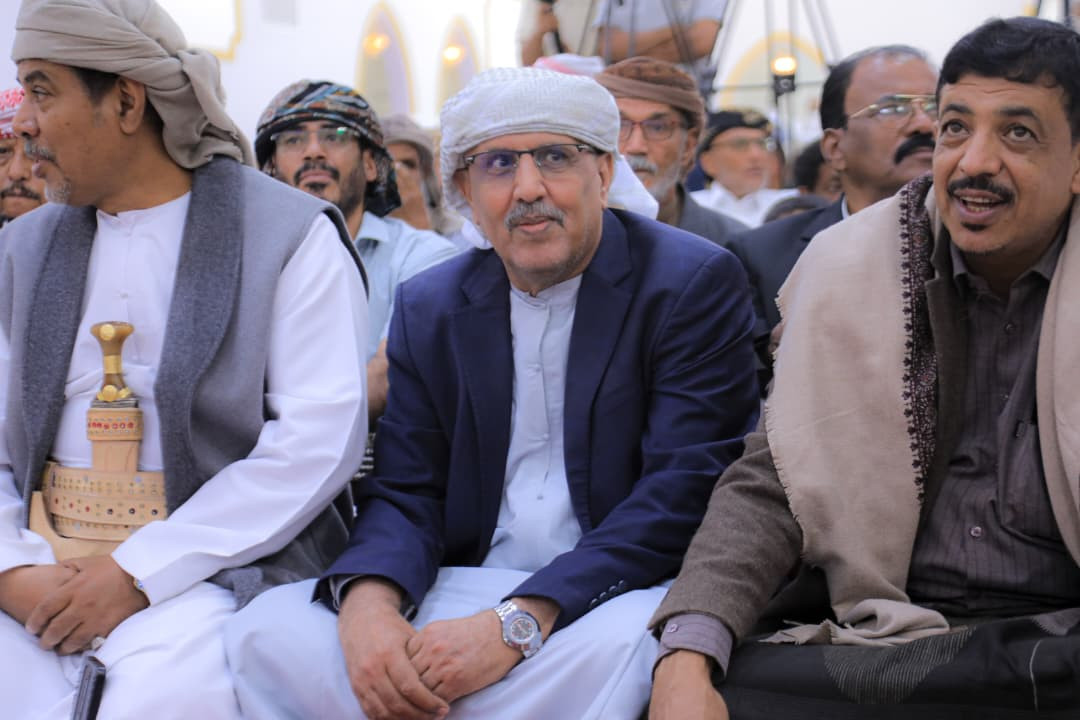 الكثيري يشيد بدور النخبة الحضرمية ويؤكد أن لقاء سيئون التشاوري يمثل علامة فارقة في تاريخ حضرموت الحديث الكثيري يشيد بدور النخبة الحضرمية ويؤكد أن لقاء سيئون التشاوري يمثل علامة فارقة في تاريخ حضرموت الحديث