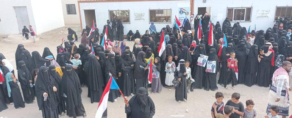 انتقالي تبن ينظم احتشادًا جماهيريًا ومسيرة شعبية في العند للمطالبة بإعلان دولة الجنوب العربي - انتقالي تبن ينظم احتشادًا جماهيريًا ومسيرة شعبية في العند للمطالبة بإعلان دولة الجنوب العربي -