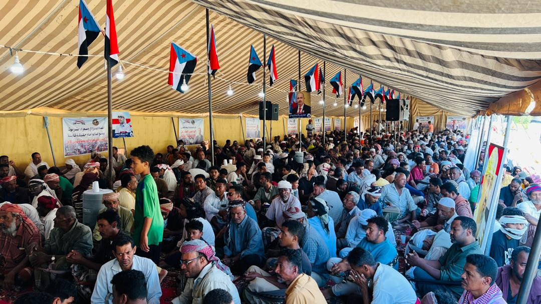 مخيم الاعتصام المفتوح بسيئون يشهد ندوة عن شهداء الثورة الجنوبية مخيم الاعتصام المفتوح بسيئون يشهد ندوة عن شهداء الثورة الجنوبية
