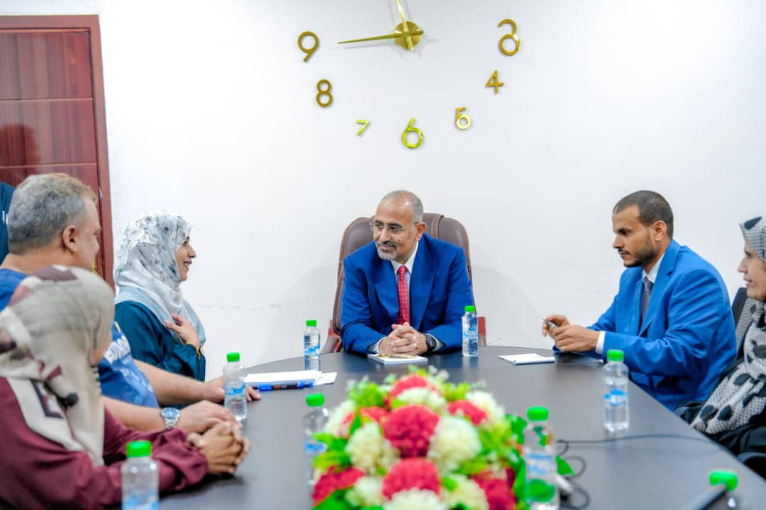 الرئيس الزُبيدي يؤكد أهمية البيانات الإحصائية في بناء الدولة وصناعة القرار الرئيس الزُبيدي يؤكد أهمية البيانات الإحصائية في بناء الدولة وصناعة القرار