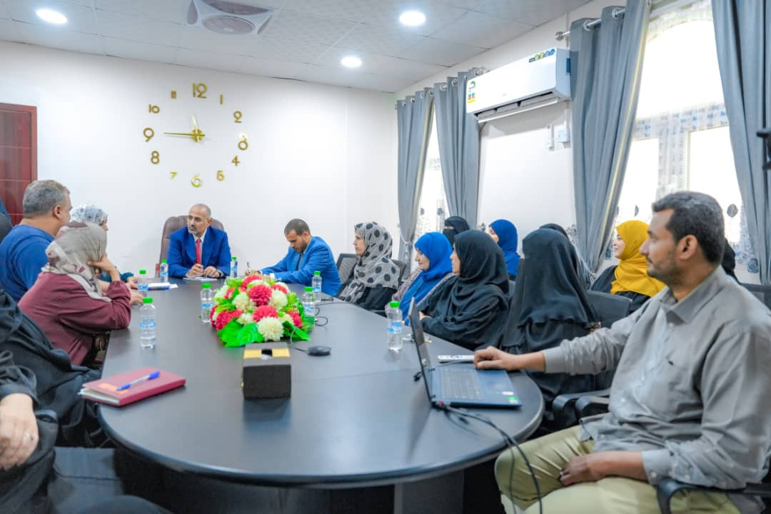 الرئيس الزُبيدي يؤكد أهمية البيانات الإحصائية في بناء الدولة وصناعة القرار الرئيس الزُبيدي يؤكد أهمية البيانات الإحصائية في بناء الدولة وصناعة القرار