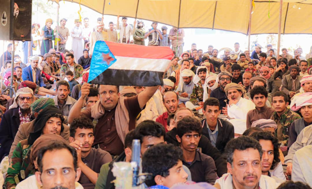 أبناء المديريات الشرقية في شبوة يجدّدون مطالبهم بإعلان دولة الجنوب العربي أبناء المديريات الشرقية في شبوة يجدّدون مطالبهم بإعلان دولة الجنوب العربي