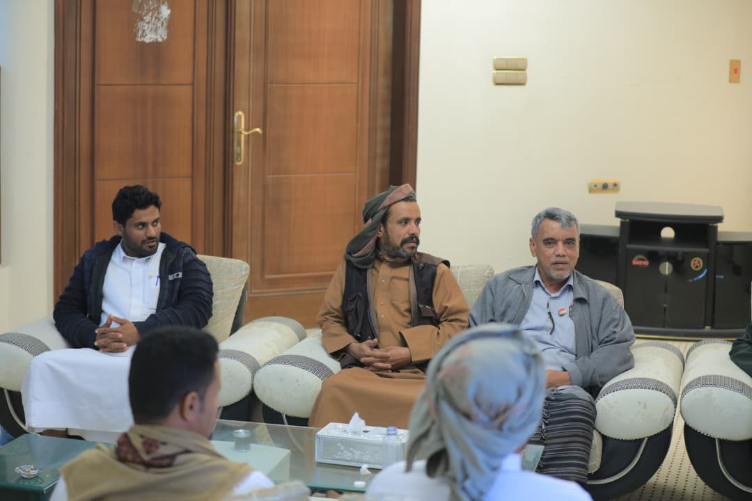 الكثيري يلتقي شباب آل بشر نهد بمديرية حوره ووادي العين الكثيري يلتقي شباب آل بشر نهد بمديرية حوره ووادي العين