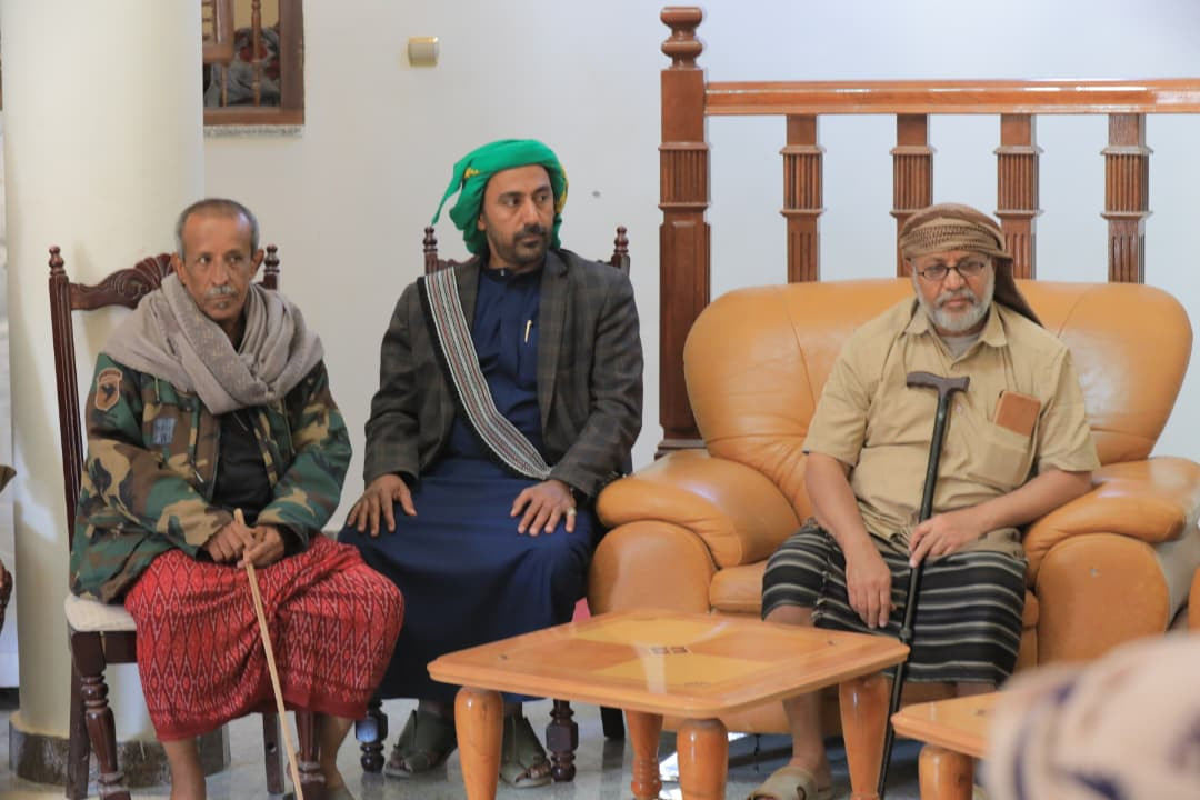 رئيس الجمعية الوطنية يستقبل مشايخ ووجهاء مديرية عمد رئيس الجمعية الوطنية يستقبل مشايخ ووجهاء مديرية عمد