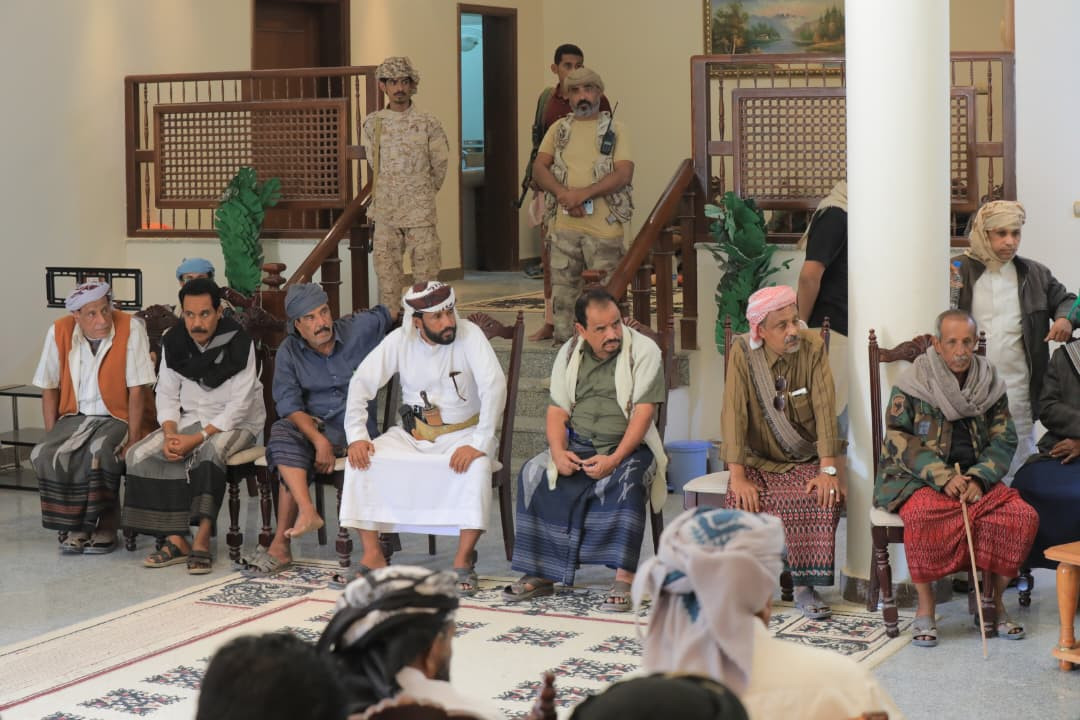 رئيس الجمعية الوطنية يستقبل مشايخ ووجهاء مديرية عمد رئيس الجمعية الوطنية يستقبل مشايخ ووجهاء مديرية عمد