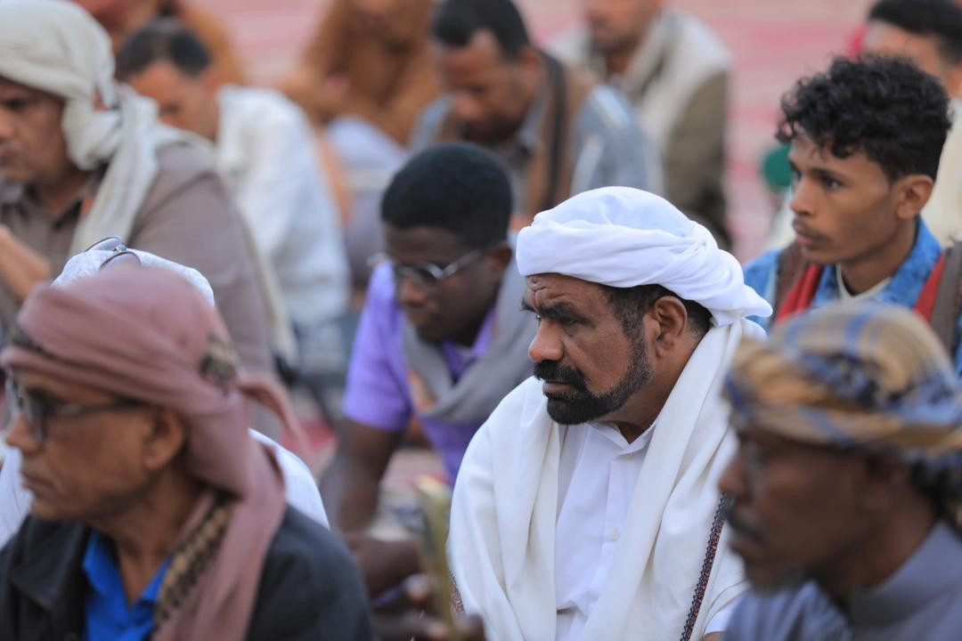 الكثيري يعقد لقاءً مع الإعلاميين والصحفيين وناشطي مواقع التواصل الاجتماعي بوادي حضرموت الكثيري يعقد لقاءً مع الإعلاميين والصحفيين وناشطي مواقع التواصل الاجتماعي بوادي حضرموت