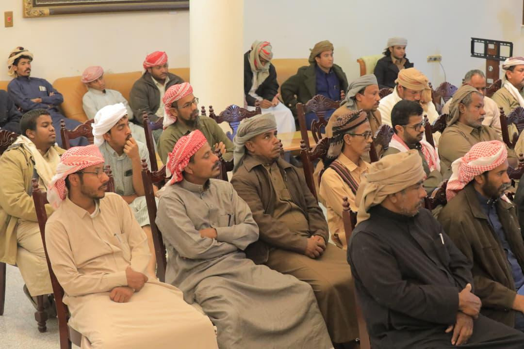 رئيس الجمعية الوطنية يستقبل شيوخ وأعيان قبيلة آل عفار في سيئون رئيس الجمعية الوطنية يستقبل شيوخ وأعيان قبيلة آل عفار في سيئون