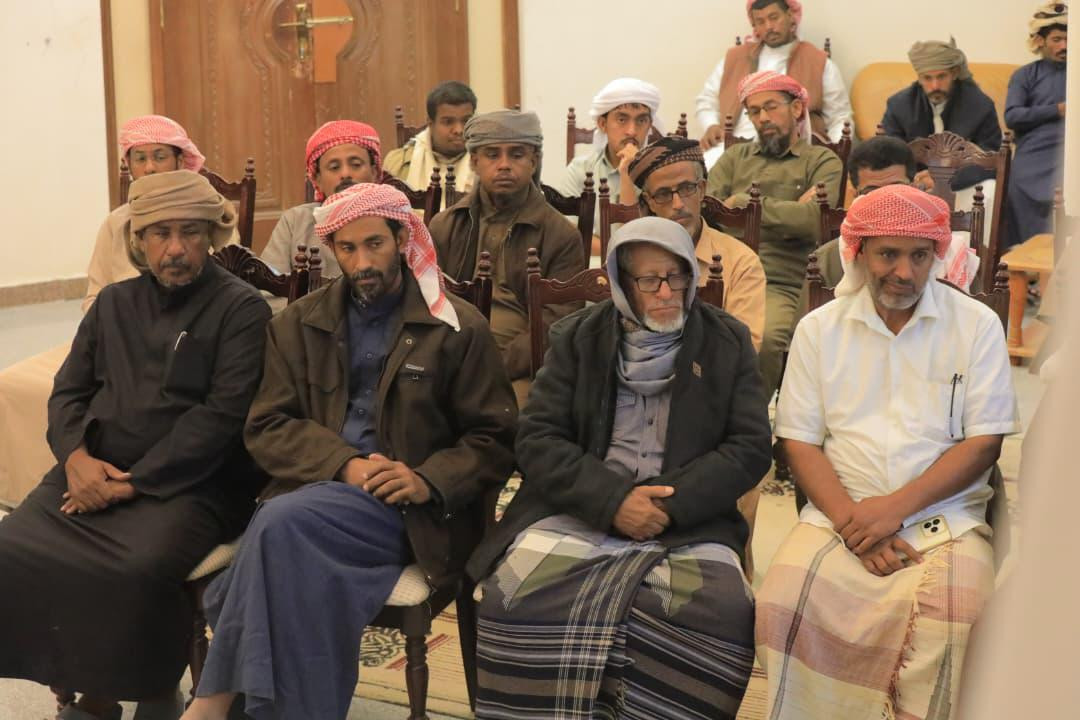 رئيس الجمعية الوطنية يستقبل شيوخ وأعيان قبيلة آل عفار في سيئون رئيس الجمعية الوطنية يستقبل شيوخ وأعيان قبيلة آل عفار في سيئون