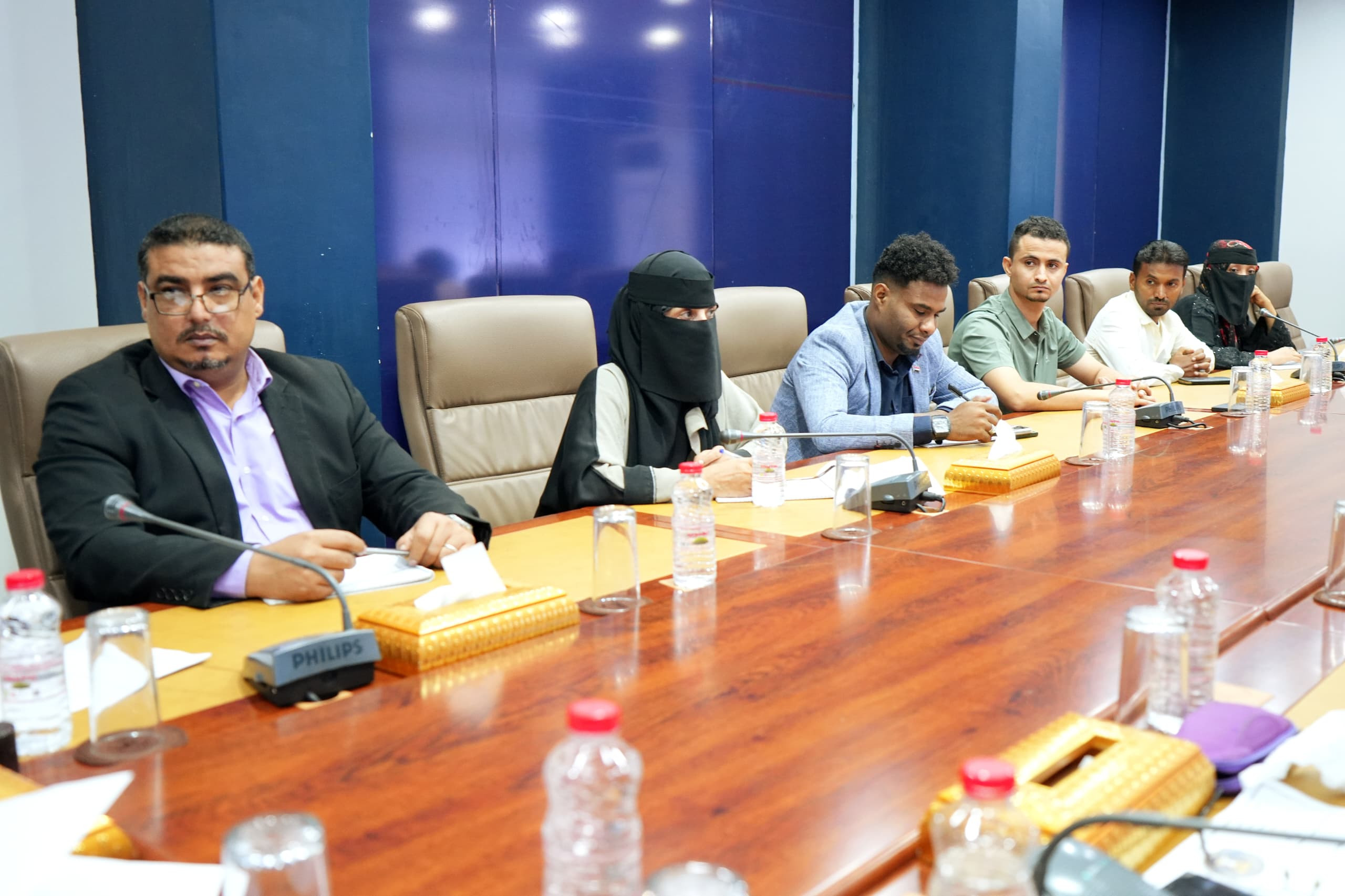 هيئة التعليم والشباب تشيد بالمشاركة الفاعلة للاتحادات الطلابية والأندية الرياضة بساحات الاعتصام هيئة التعليم والشباب تشيد بالمشاركة الفاعلة للاتحادات الطلابية والأندية الرياضة بساحات الاعتصام