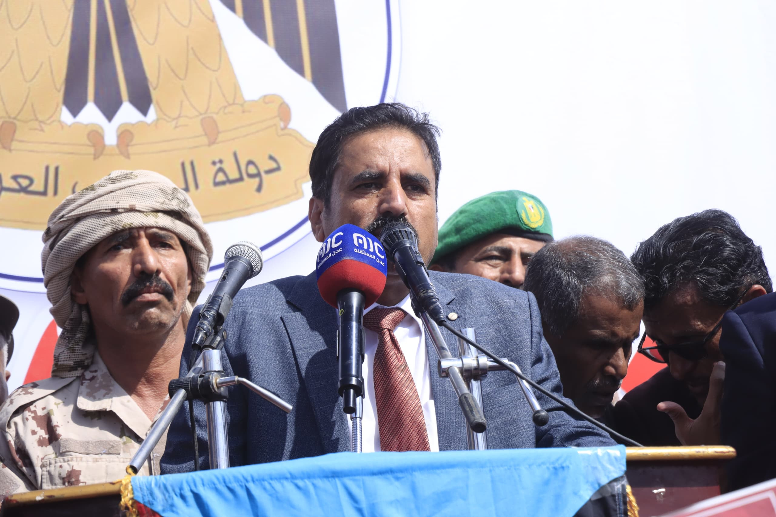 مليونية جماهيرية حاشدة في شبوة دعمًا للقوات المسلحة الجنوبية والمطالبة بإعلان دولة الجنوب العربي مليونية جماهيرية حاشدة في شبوة دعمًا للقوات المسلحة الجنوبية والمطالبة بإعلان دولة الجنوب العربي