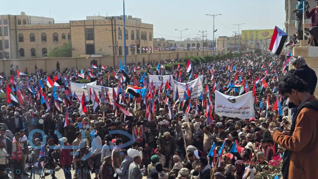 مليونية جماهيرية حاشدة في شبوة دعمًا للقوات المسلحة الجنوبية والمطالبة بإعلان دولة الجنوب العربي مليونية جماهيرية حاشدة في شبوة دعمًا للقوات المسلحة الجنوبية والمطالبة بإعلان دولة الجنوب العربي