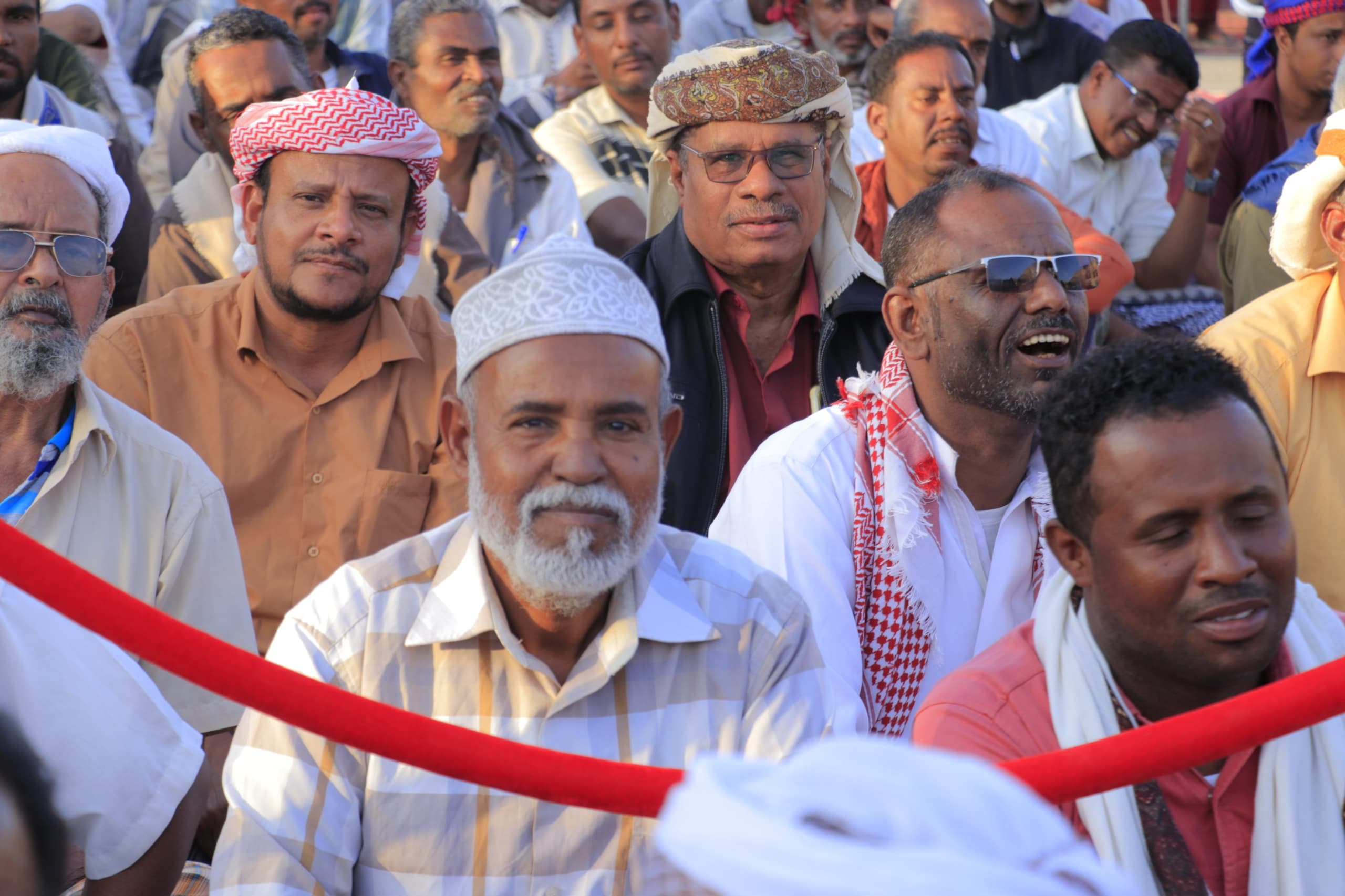 وصول وفود جماهيرية من تريم إلى مخيم الاعتصام بسيئون دعمًا لإعلان دولة الجنوب العربي وصول وفود جماهيرية من تريم إلى مخيم الاعتصام بسيئون دعمًا لإعلان دولة الجنوب العربي