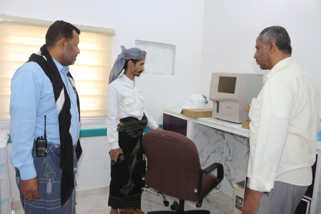 مدير عام مديرية العبر يتفقد مستشفى المديرية ويطلع على آخر التجهيزات قبل الأفتتاح مدير عام مديرية العبر يتفقد مستشفى المديرية ويطلع على آخر التجهيزات قبل الأفتتاح