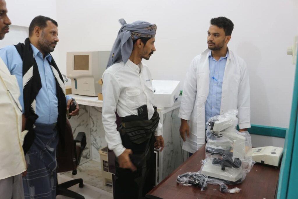 مدير عام مديرية العبر يتفقد مستشفى المديرية ويطلع على آخر التجهيزات قبل الأفتتاح مدير عام مديرية العبر يتفقد مستشفى المديرية ويطلع على آخر التجهيزات قبل الأفتتاح