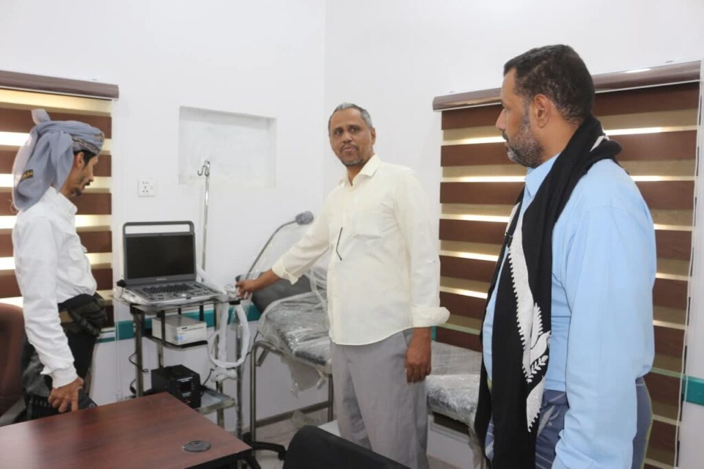 مدير عام مديرية العبر يتفقد مستشفى المديرية ويطلع على آخر التجهيزات قبل الأفتتاح مدير عام مديرية العبر يتفقد مستشفى المديرية ويطلع على آخر التجهيزات قبل الأفتتاح