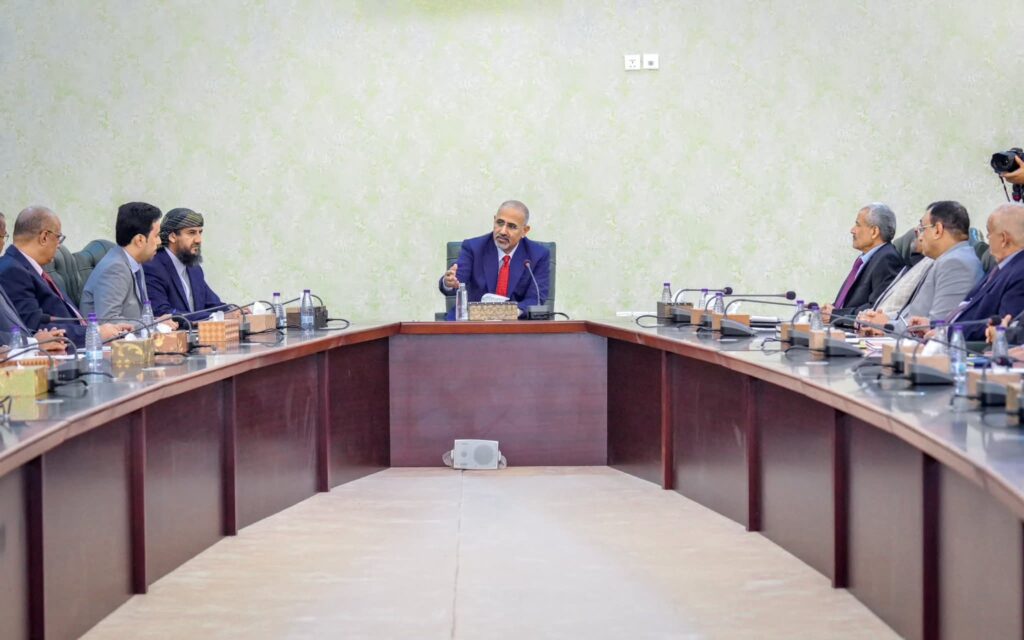 القيادة التنفيذية العليا تؤكد مواصلة جهود تنفيذ خطة الإصلاح والتعافي الاقتصادي القيادة التنفيذية العليا تؤكد مواصلة جهود تنفيذ خطة الإصلاح والتعافي الاقتصادي