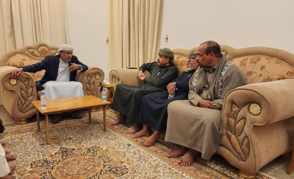 لقاء وطني يجمع رئاسة حاضرة حضرموت وكندة وقيادة المجلس الانتقالي عقب تحرير الوادي لقاء وطني يجمع رئاسة حاضرة حضرموت وكندة وقيادة المجلس الانتقالي عقب تحرير الوادي