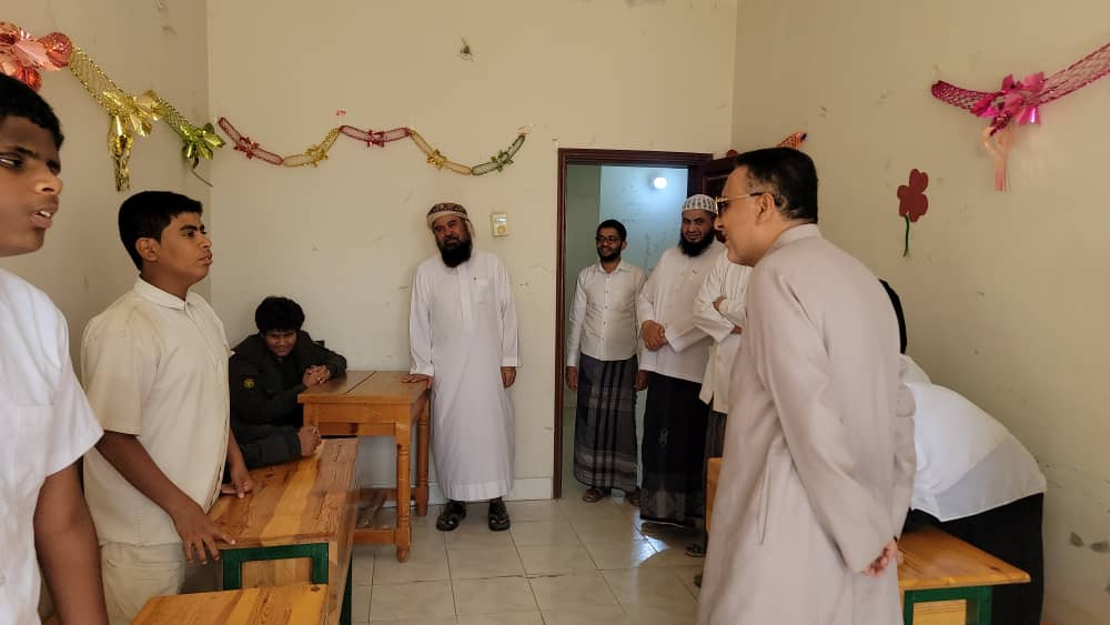 المدير التنفيذي لمؤسسة وادي حضرموت الخيرية يزور جمعية رعاية وتأهيل المكفوفين بوادي حضرموت المدير التنفيذي لمؤسسة وادي حضرموت الخيرية يزور جمعية رعاية وتأهيل المكفوفين بوادي حضرموت