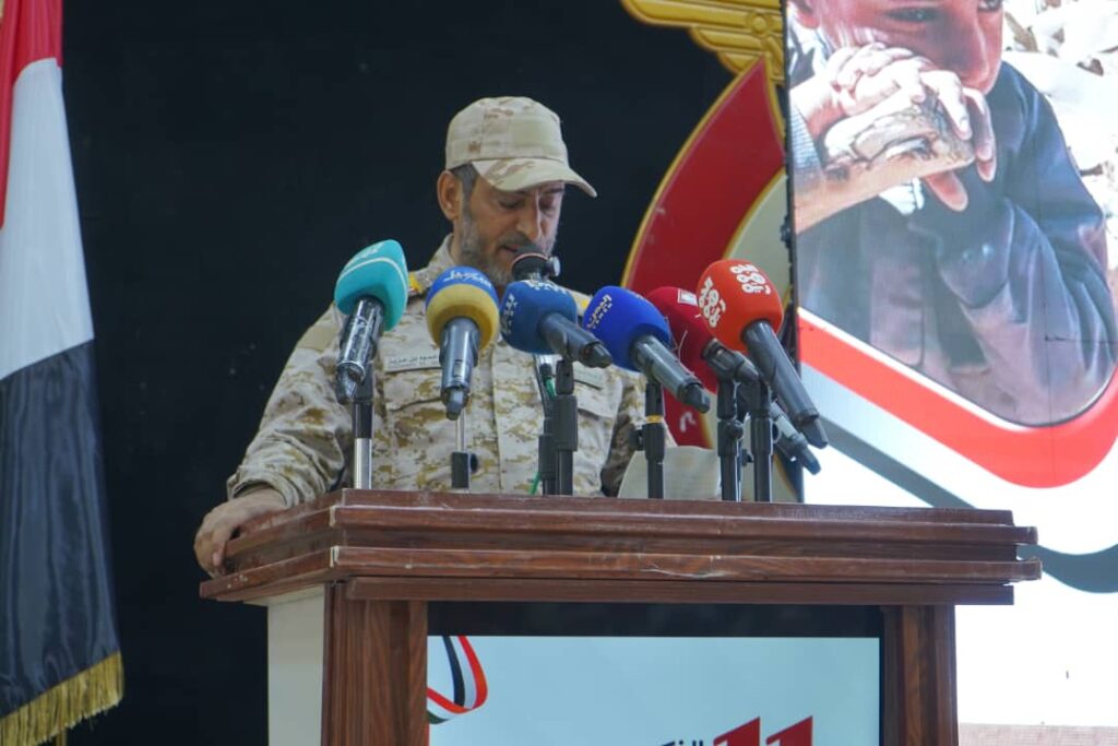 مأرب….رئيس هيئة أركان الجيش اليمني يشيد ببطولات وتضحيات قبيلة أرحب. مأرب….رئيس هيئة أركان الجيش اليمني يشيد ببطولات وتضحيات قبيلة أرحب.