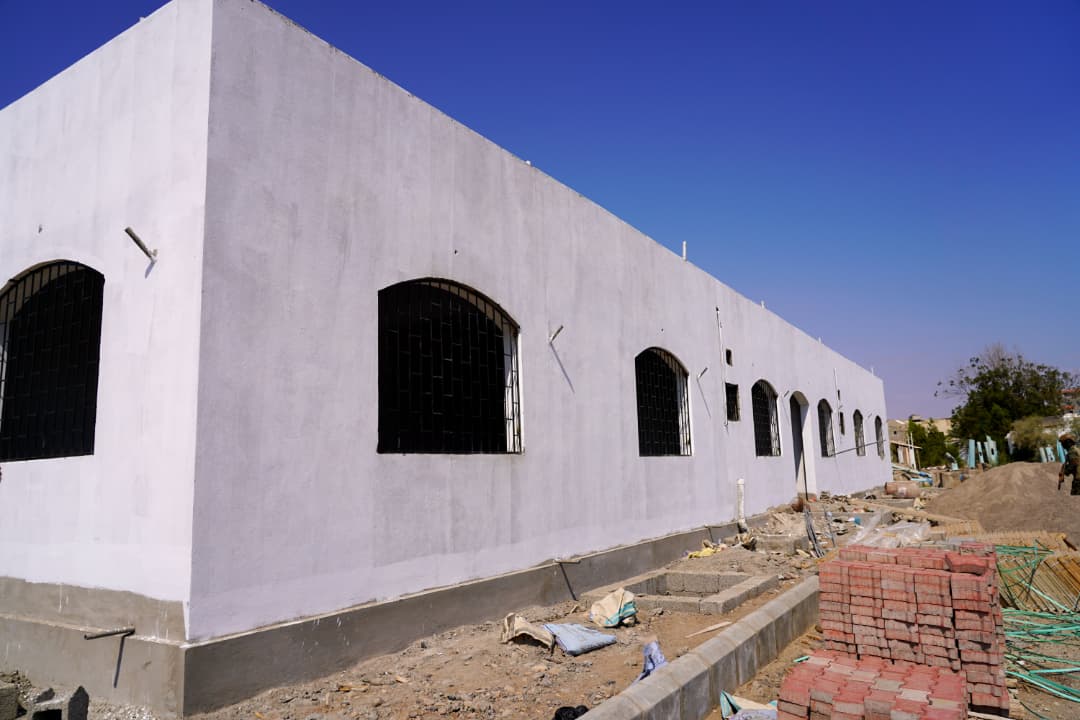 محافظ عدن يطّلع على سير العمل في مبنى إدارتي الطرق والإنارة ويوجّه بمعالجة أي إشكاليات تعترض تنفيذ المشاريع الجارية - محافظ عدن يطّلع على سير العمل في مبنى إدارتي الطرق والإنارة ويوجّه بمعالجة أي إشكاليات تعترض تنفيذ المشاريع الجارية -