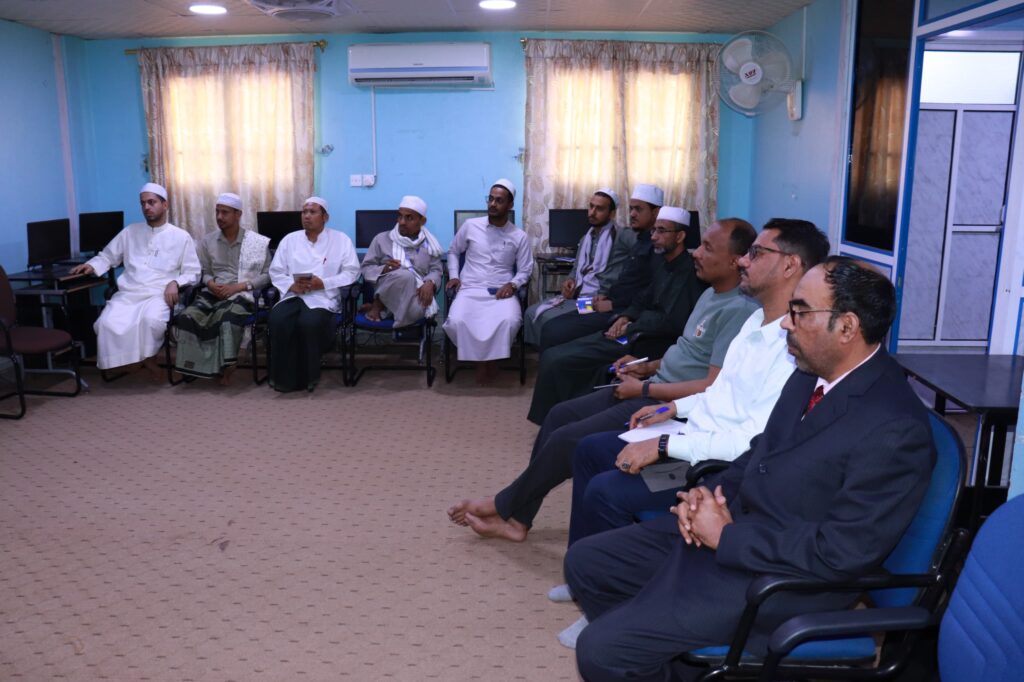 جامعة الأحقاف تدشّن أسبوع الجودة بسلسلة من المحاضرات الأكاديمية جامعة الأحقاف تدشّن أسبوع الجودة بسلسلة من المحاضرات الأكاديمية