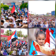 الحشود الجماهيرية الجنوبية تدعو إلى إعلان الدولة الجنوبية المستقلة الحشود الجماهيرية الجنوبية تدعو إلى إعلان الدولة الجنوبية المستقلة